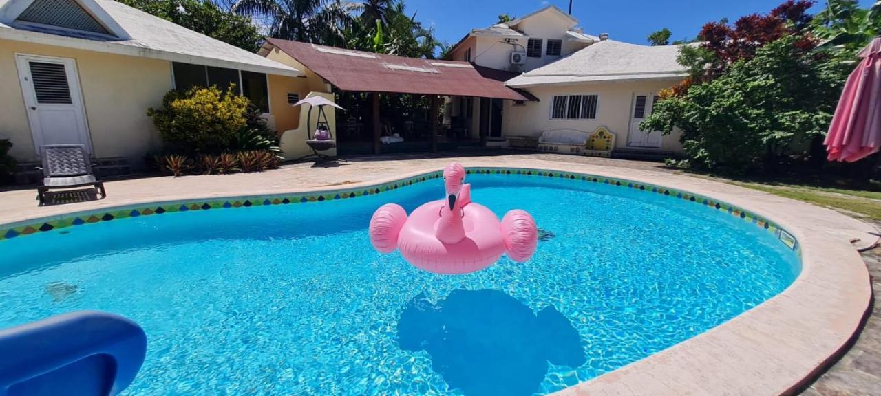 Villa Sonrisa Casa De Huespedes Las Terrenas Bagian luar foto